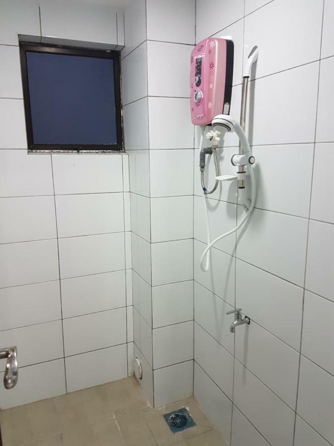 Sembulan @ Ning Guesthouse 宁舒民宿 Kota Kinabalu Eksteriør billede